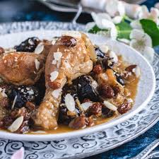 Tajine de Poulet aux Pruneaux : le plat festif du Ftour