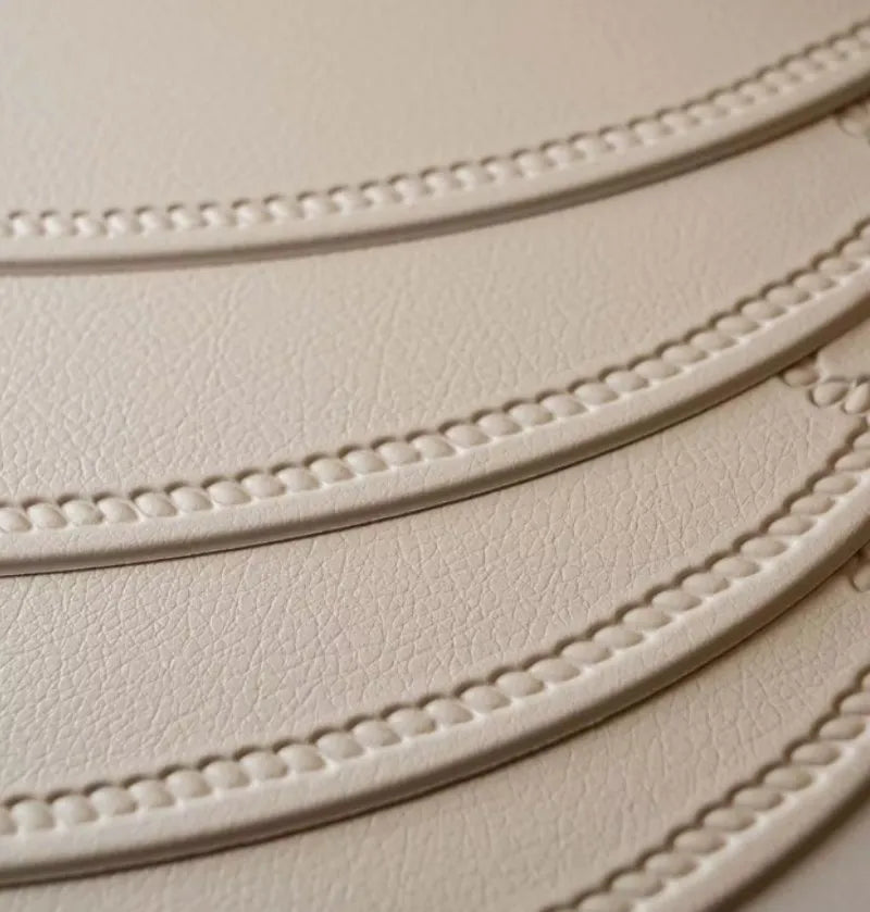 Un set de table en cuir rétro imperméable