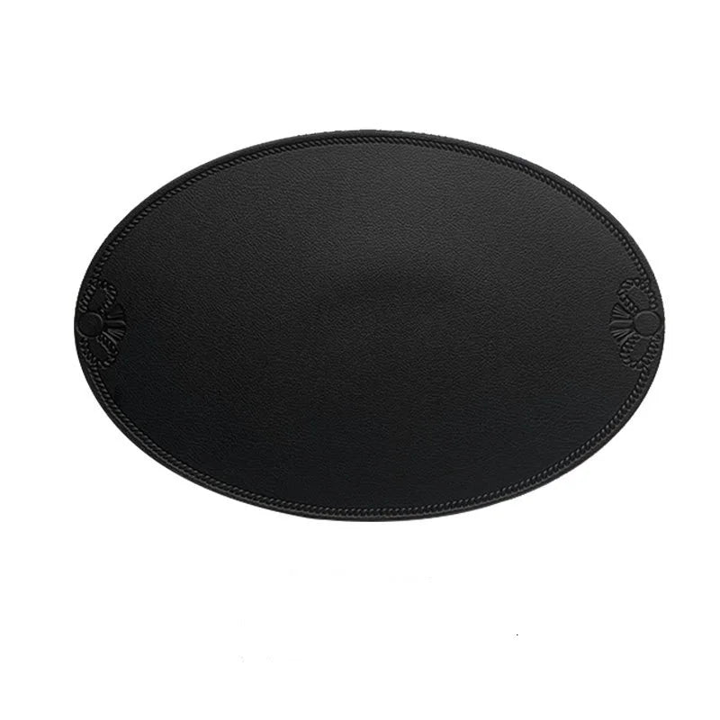 Un set de table en cuir rétro imperméable noir