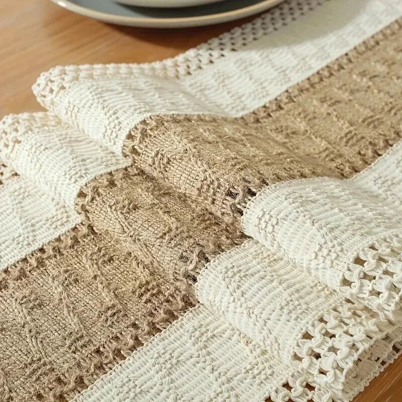 chemin de table boheme details