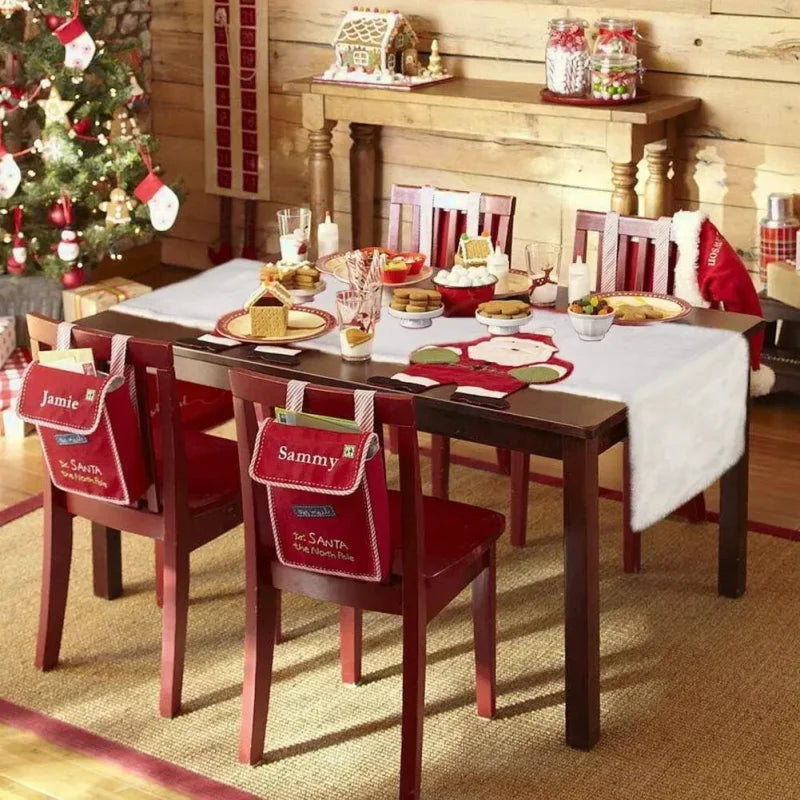 Chemin de table de fourrure de luxe sur table de noël 