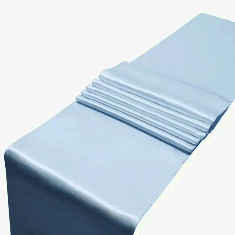 chemin de table satin bleu