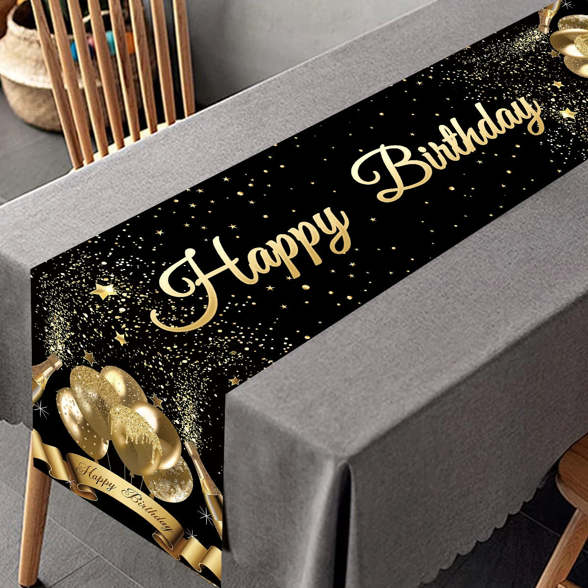 chemin de table pour anniversaire noir et doré